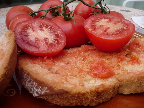 Pan-con-Tomate